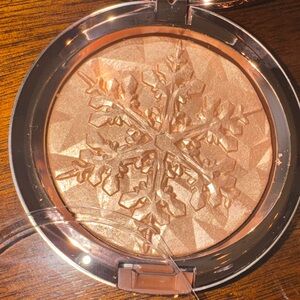 MAC Whisper of Guilt